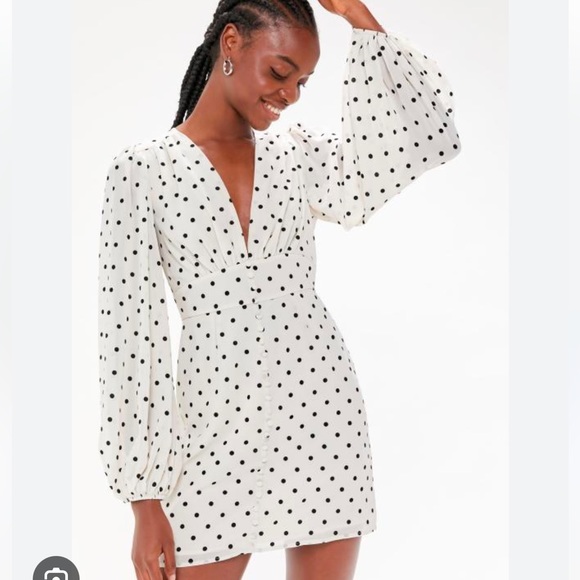 NWT very beautiful polka dot dress - Picture 1 of 7